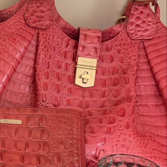 Brahmin PinkCroc-Embossed Shoulder Bag! Handbag and wallet🌺 - Picture 1 of 1